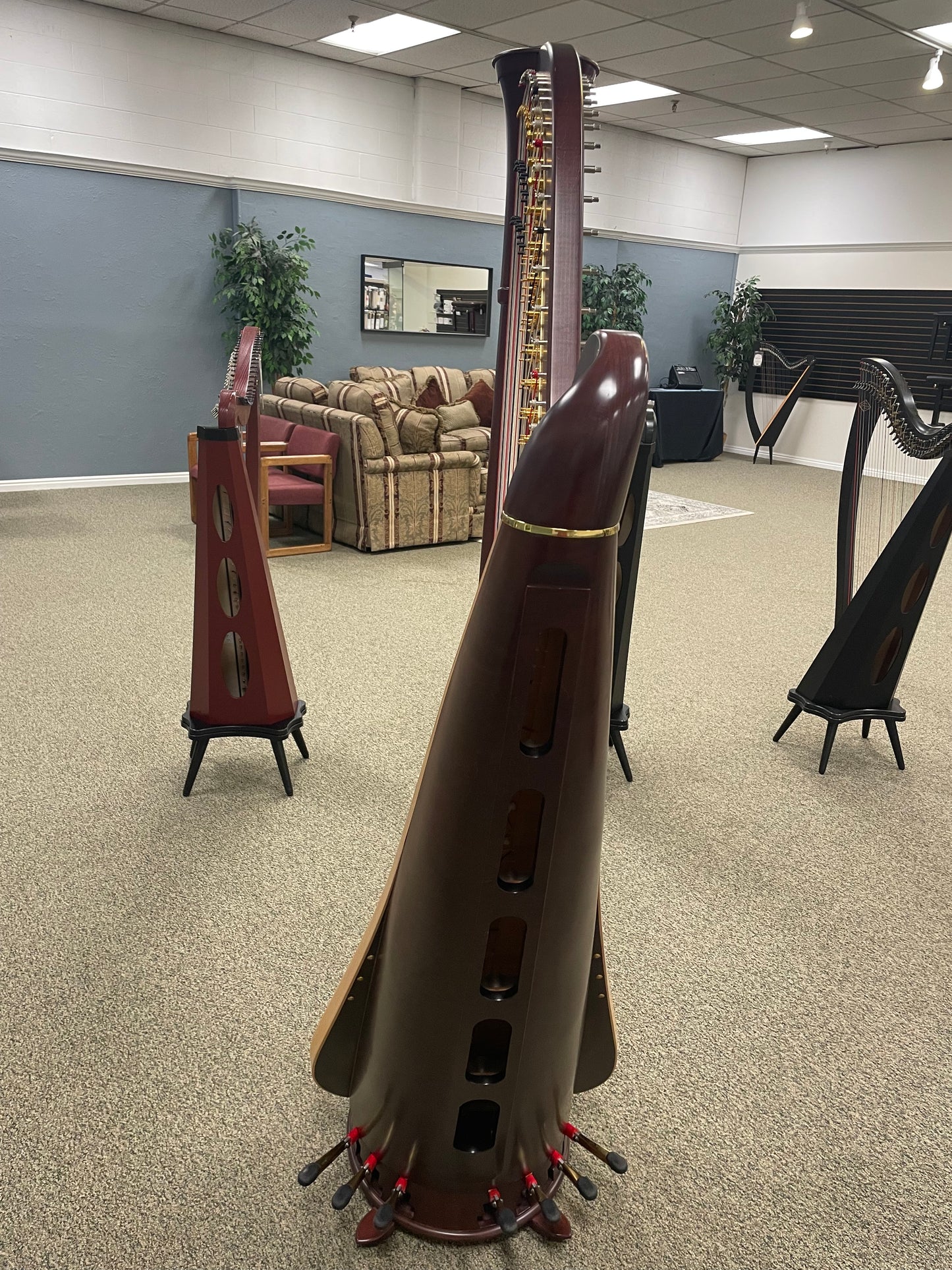Lyon & Healy SE Style 150, Mahogany