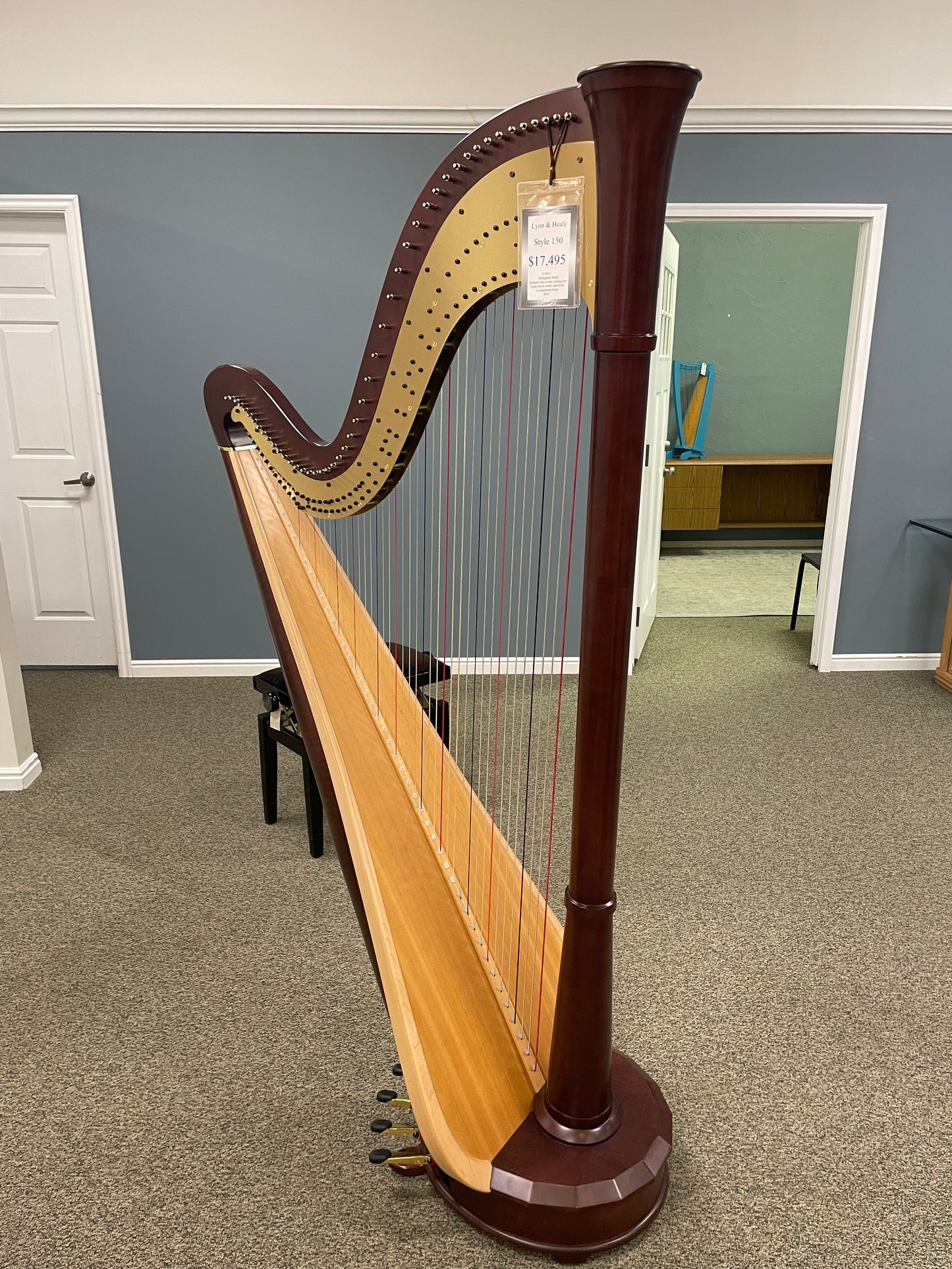 Lyon & Healy SE Style 150, Mahogany